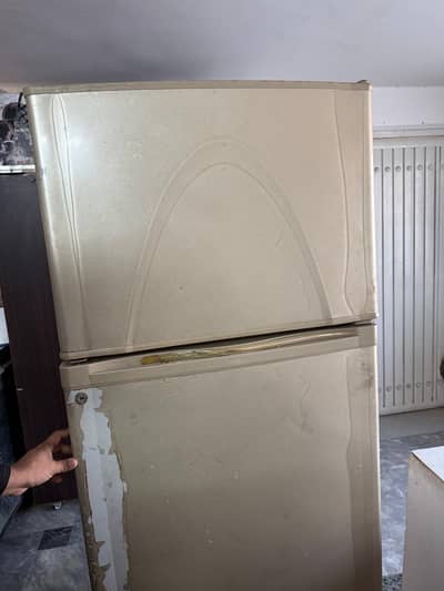 Dawlance Refrigerator in working condition