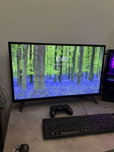 TCL 32” 10/10 led TV