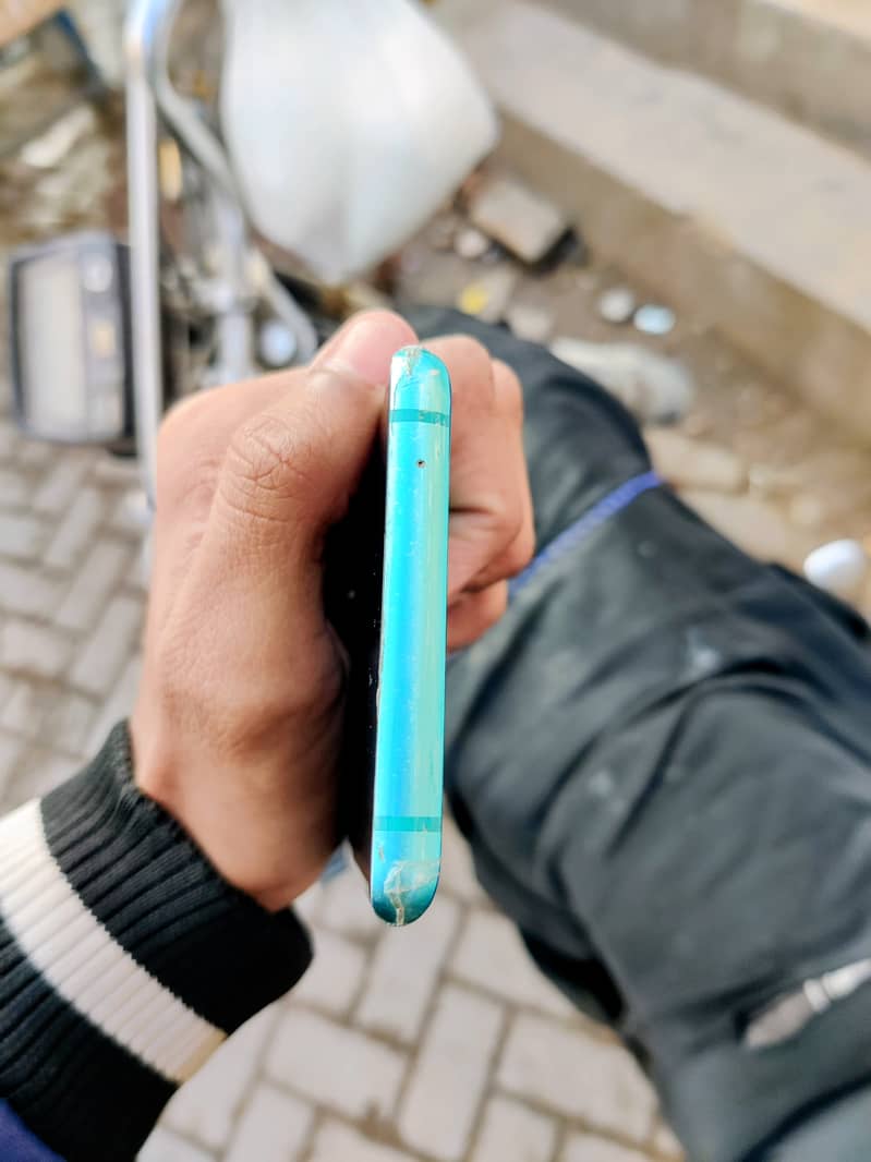 OnePlus 8 mint condition 3