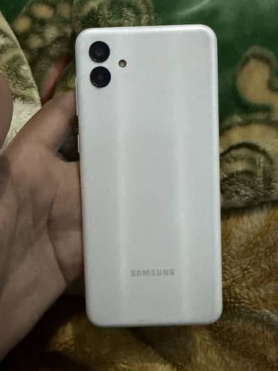 samsung galaxy A04