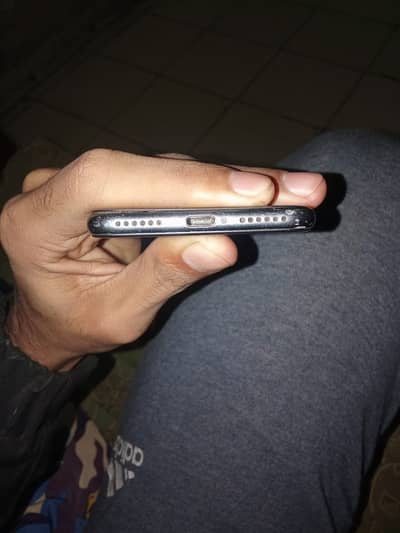 iPhone 8 64 gb finger not work WhatsApp 03174378877