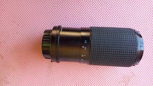 Tokina manual focus lens
