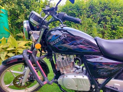 Suzuki GS 150 Special Edition