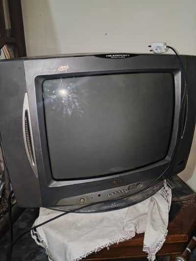 big size LG tv for sell