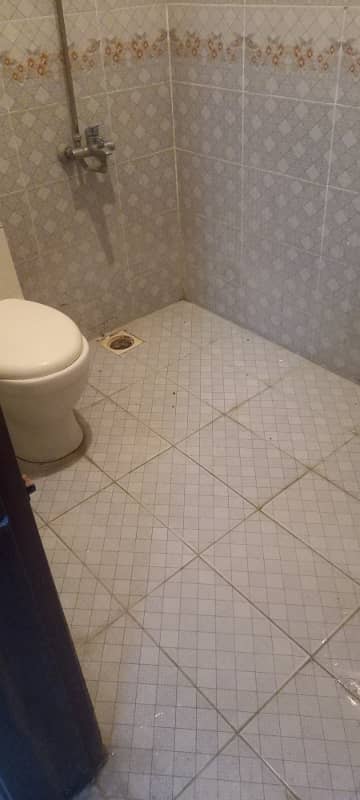 7 marla ground floor for rent