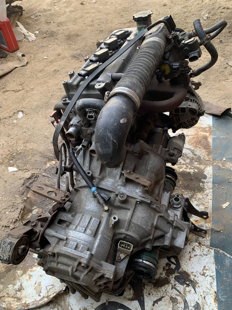 Vitz 1000cc automatic engine 6