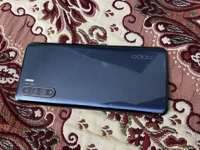 OPPO Reno 3