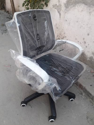 Office Chair/Mesh Chair/Staff Chair/Visitor Chair/Revolving Chair