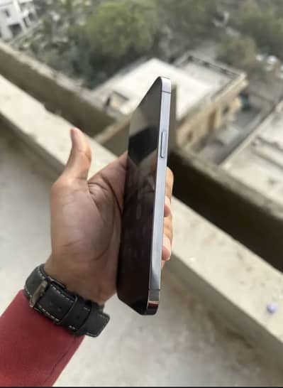 iPhone 12 Pro Max factory unlock