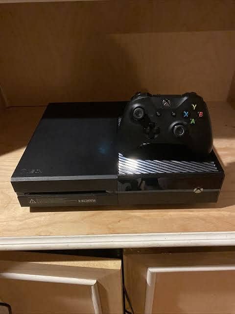 xbox one with one controller 1