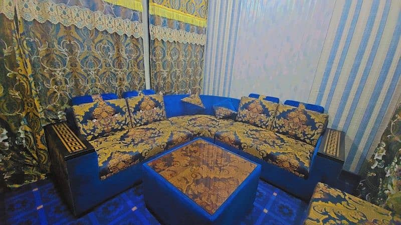 UNIQUE DESIGN SOFA + Table. + clean 14×13 mate + 4 new curtain 2