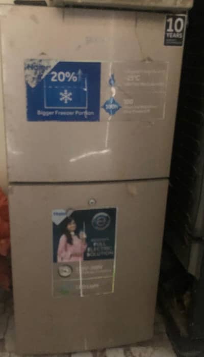 Haier 16x16 Fridge