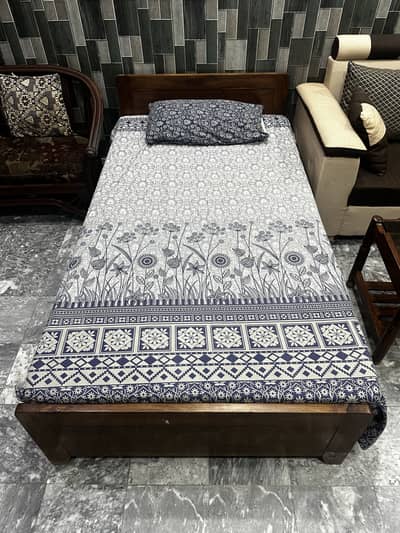 Modern Single bed(wooden)