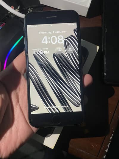 Iphone SE 2020 64 GB JV With Original Box