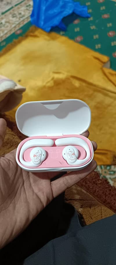 earcuff beautifu mobilel earbuds Bluetooth