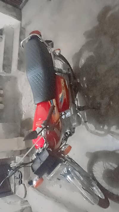 Honda 125 2025 with 2026 model