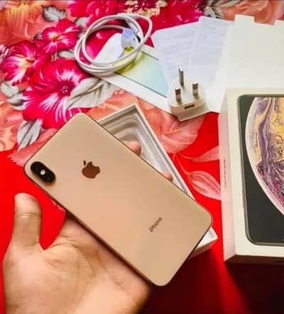 3349129403Apple IPhone XS Max PTA approved 256GB Water pack
