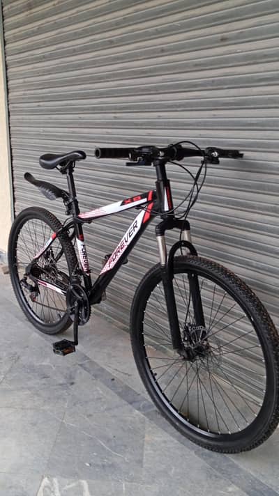 Used like new original imported Forever X8 MTB for sale