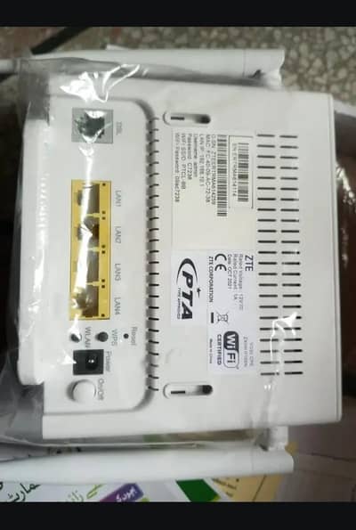 optical Wi-Fi router selling 2000 only adaptor router