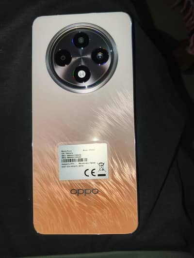 Oppo Reno 12F for Sale plz contact me on what's ap 03108571208