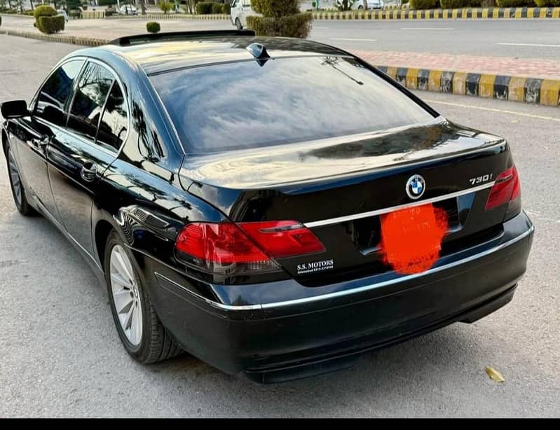 BMW 730i 1