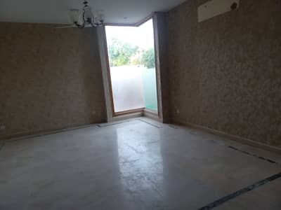 Defence Apartment For Rent Phase-2 EXT