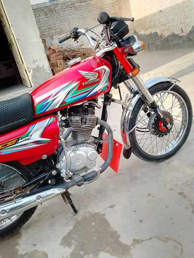 Honda 125 Modal 2023