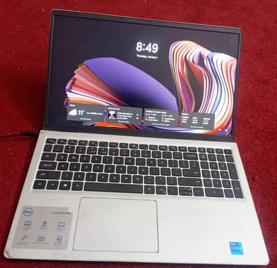 Dell Inspiron i5 11 gen 8GB RAM with 1TB HDD and 256GB SSD