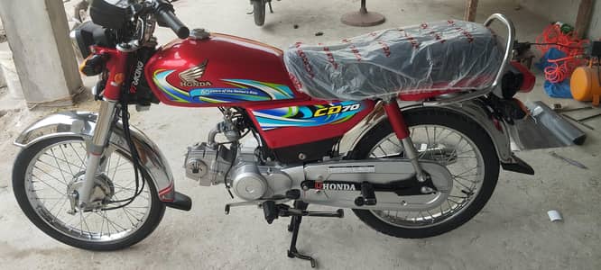 Islamabad number 2024 model biometric bhi hai bahut acchi condition