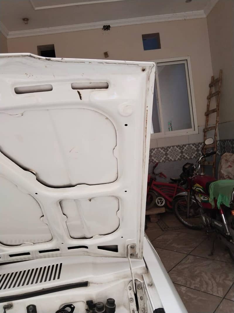 سوزوکی خیبر 4