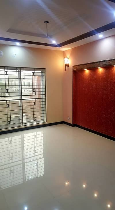 5 Marla Upper Portion For Rent In Park View City Lahore