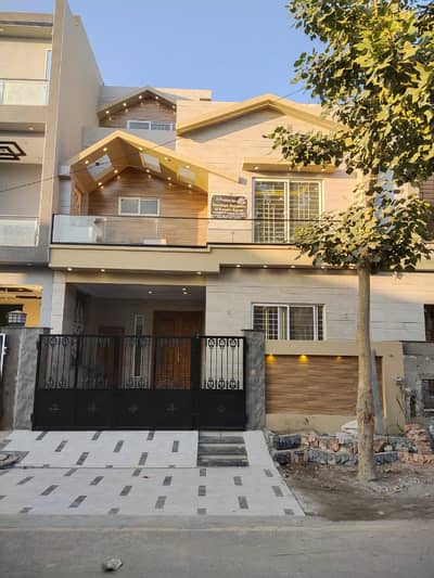 A+ Construction | 5 Marla Brand New Designer House for Sale 4 Beds, 2 Kitchens Direct Meeting With Owner In Park View City Lahore