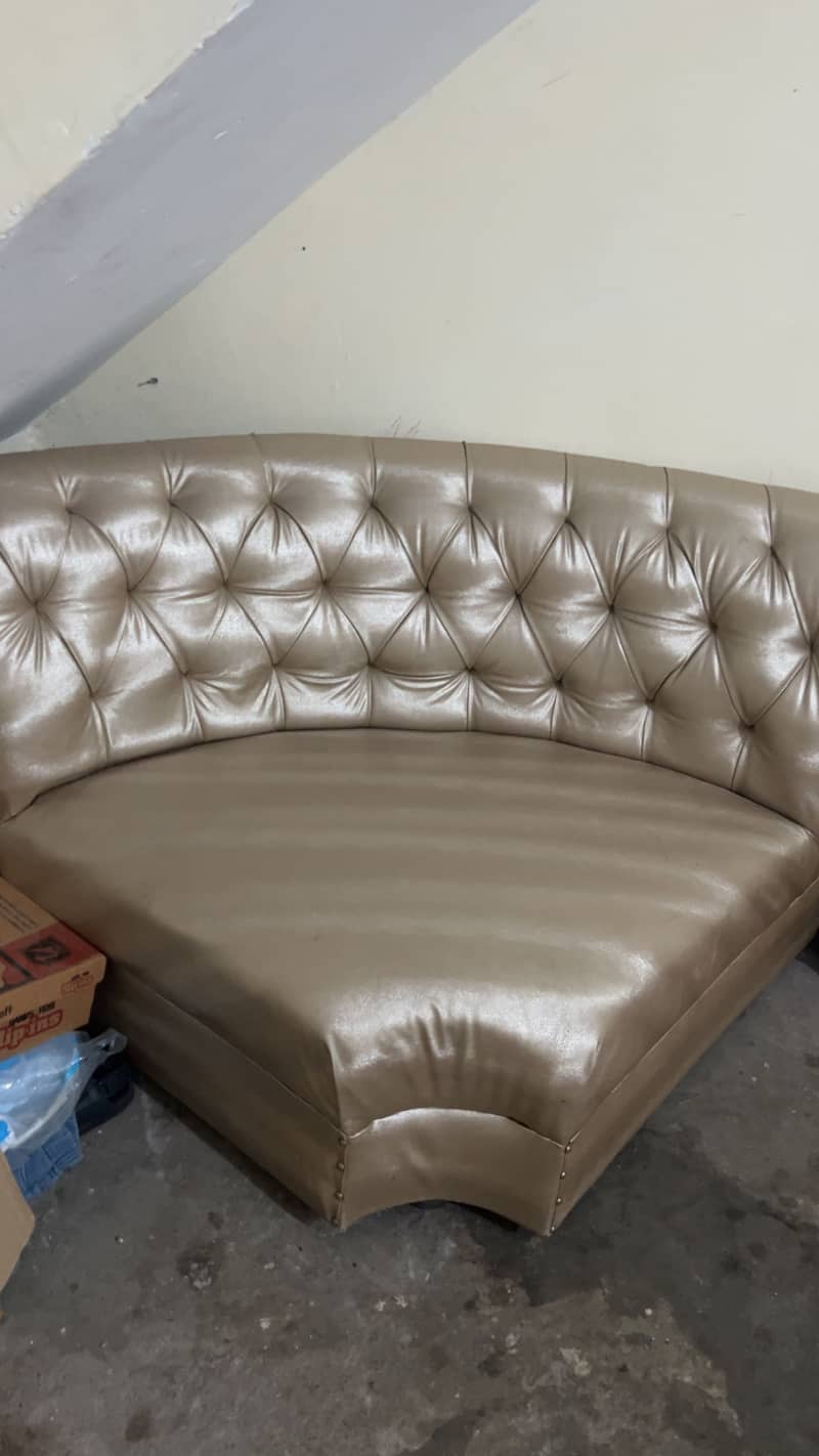 corner sofa 0