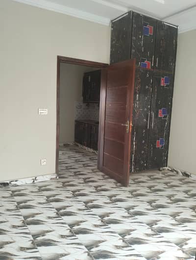 3 marla house available for rent