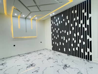 7.5 marla brand new house in Eden valley canal road Faisalabad