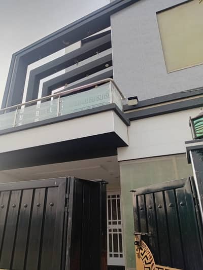 5 Marla New House Tipu Block For Sale