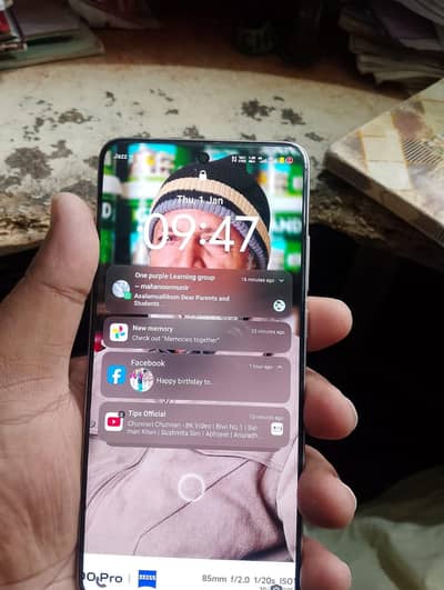 3 day use 10 by  10 16 GB RAM 512 rom all century box charger