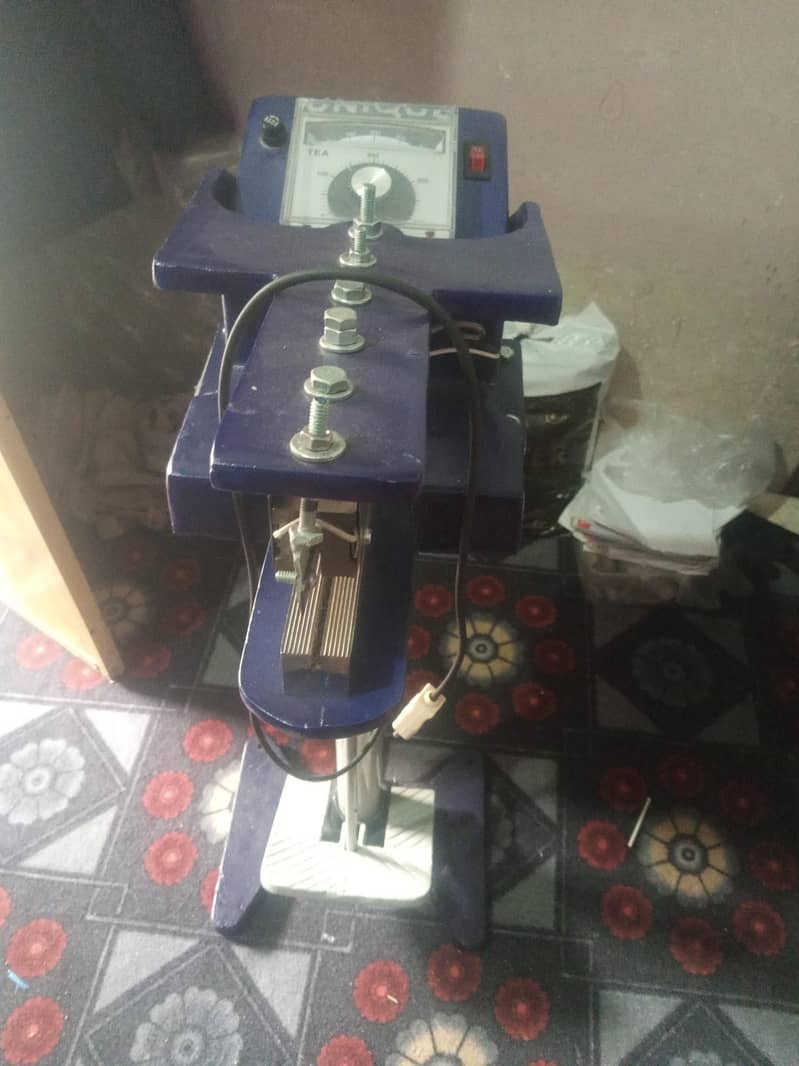 لڑی پیکنگ مینول مشین ، چاکلیٹ میلٹ مشین 2