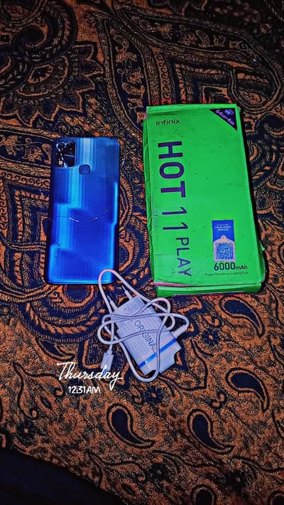 infinix hot 11 play 4+4 RAM 64 GP oppo vivo
