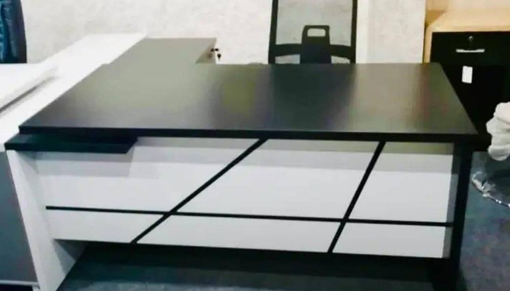 Executive table/Office table/Manager table/Staff table /computer table 3