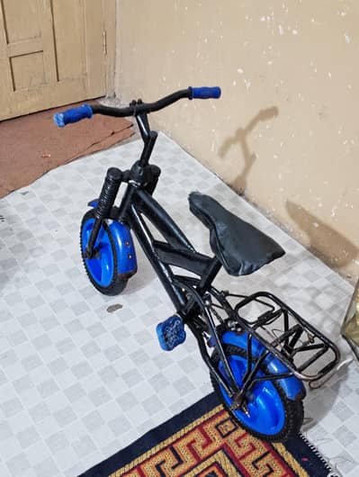 imported Cycle 26 inches with Shocks front and center with disk brakes