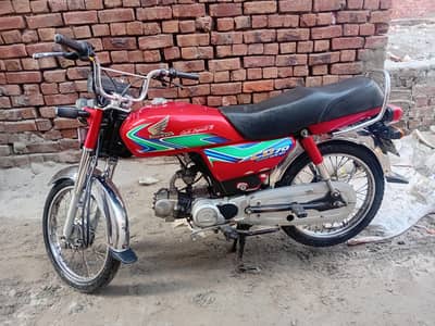 CD70 argent for sale new condition