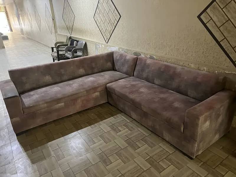 L shape sofa 0
