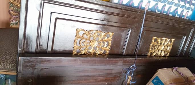 King size bedroom set with dressing & side tables