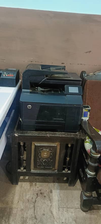 HP LaserJet Pro 200 color MFP + laminator Fresh for shop