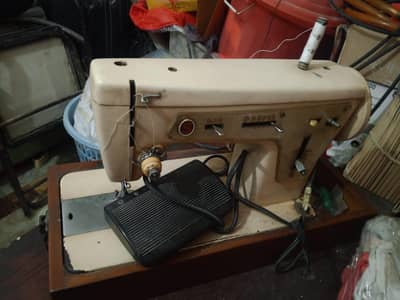 singer seeing machine with motor