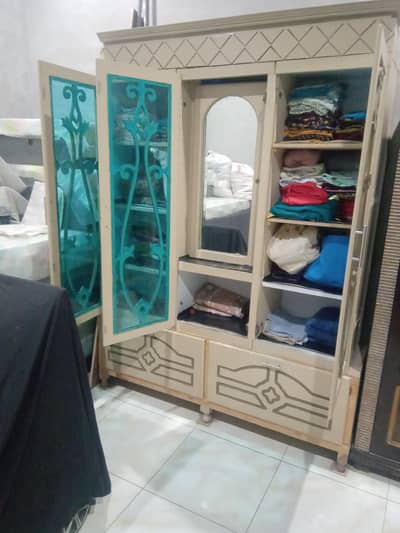 big wooden Almirah for sale