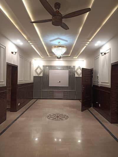 Luxurious 14 marla upper portion available for rent in G9/1.