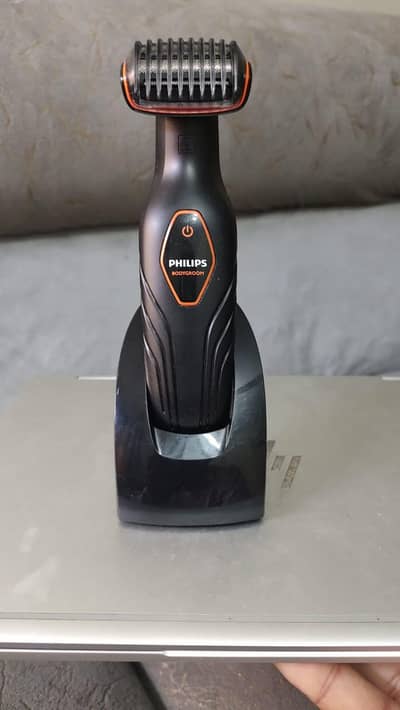 Phillips trimmer shaver bodygroom 7000 series