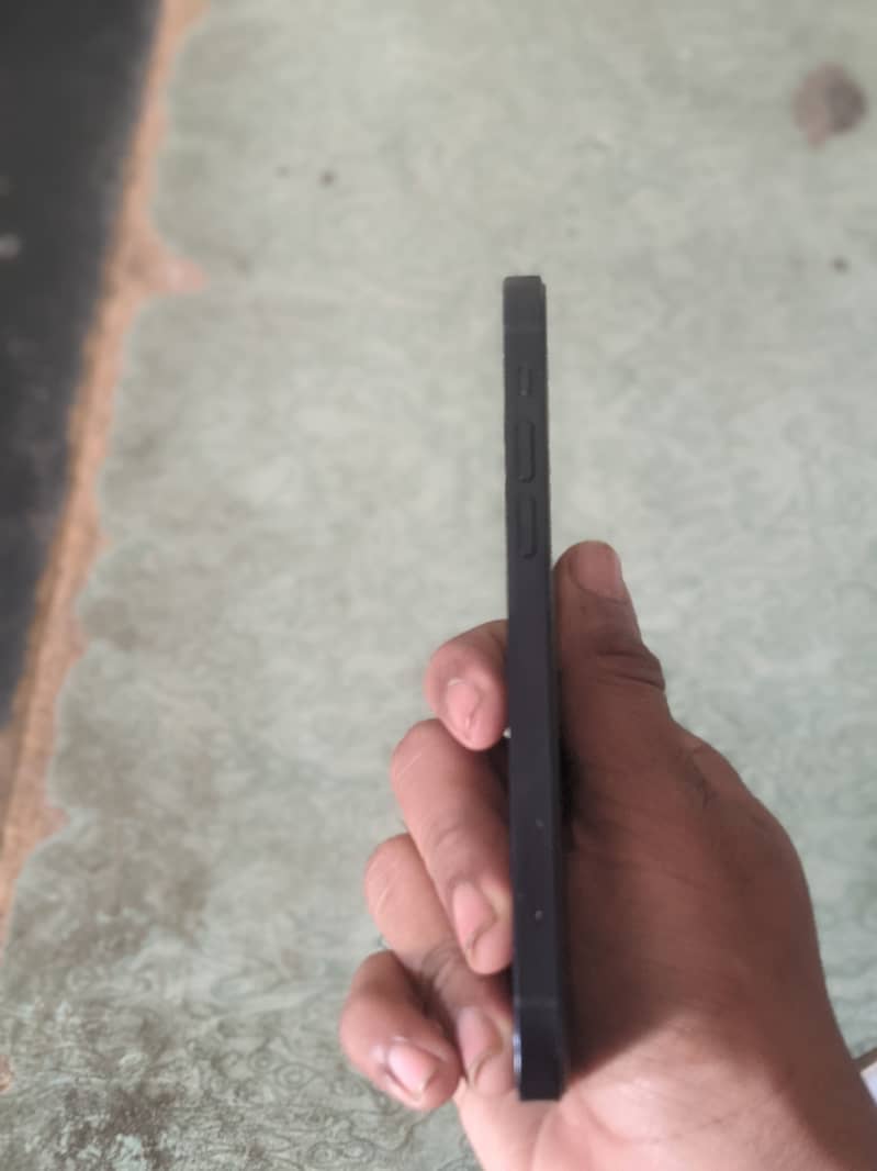 IPHONE 12       (JV) 2